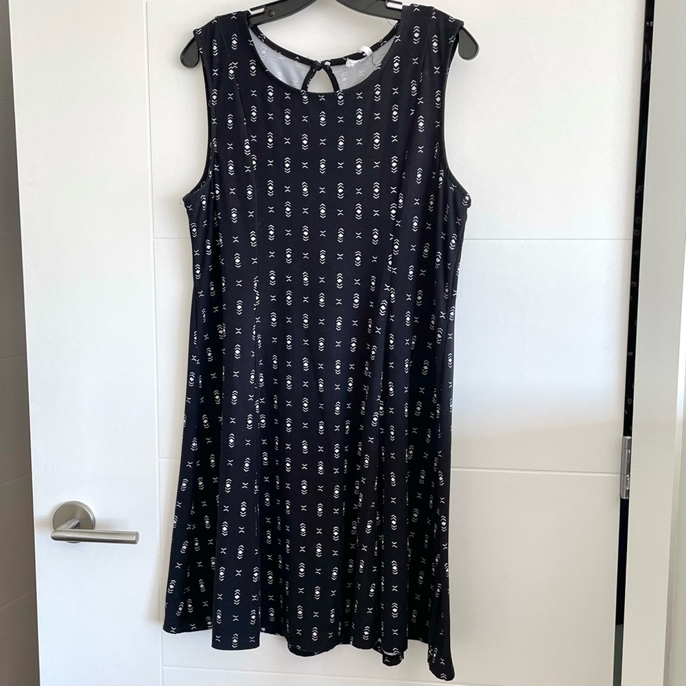 SUPER soft dress with cute pattern